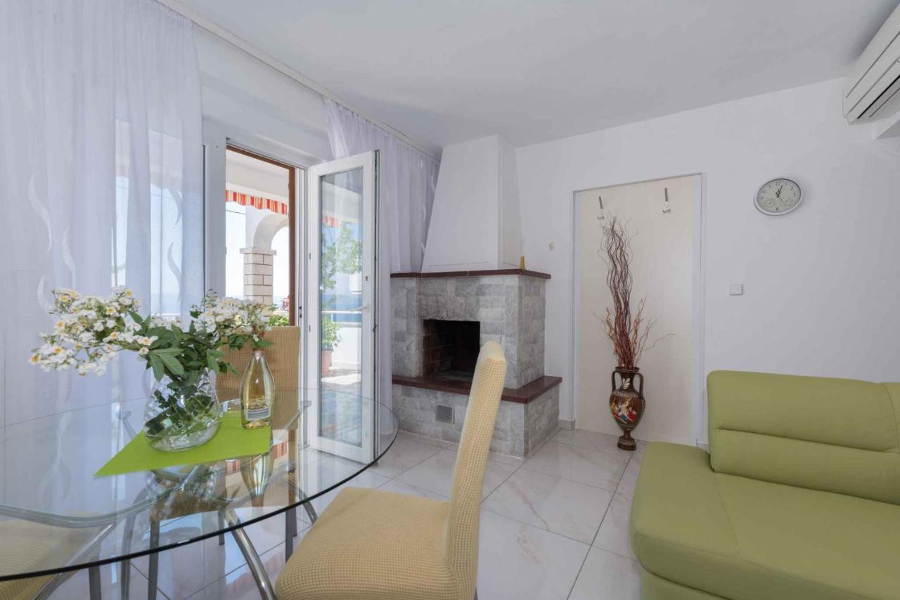 Apartments In Ravni/Istrien 30383 Zewnętrze zdjęcie