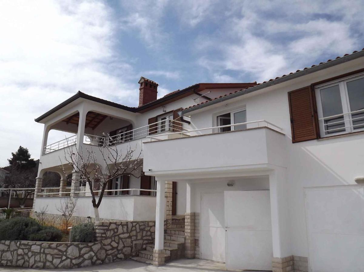 Apartments In Ravni/Istrien 30383 Zewnętrze zdjęcie