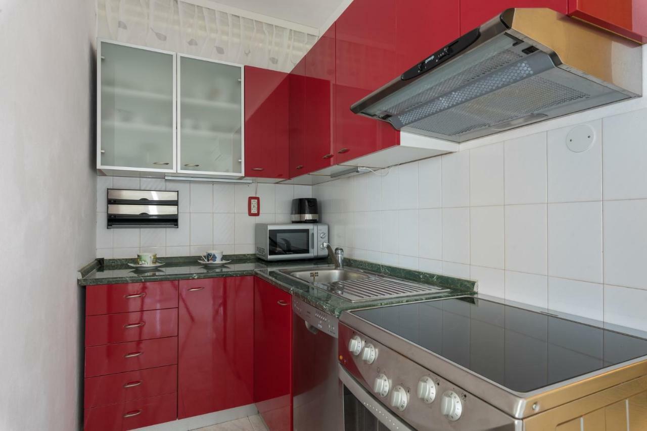 Apartments In Ravni/Istrien 30383 Zewnętrze zdjęcie
